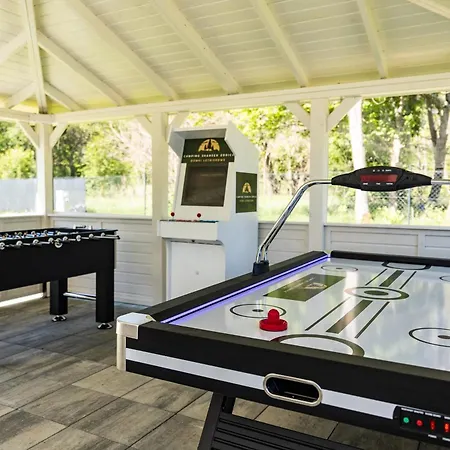 Domki-skansenzdbice - Letniskowy 3 Zdbice